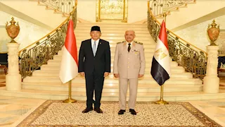 وزير الدفاع يلتقى نظيره الإندونيسي لبحث التعاون العسكرى 