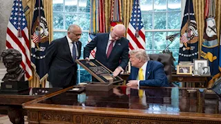 ترامب بمدرجات نهائي المونديال في ذكرى نجاته من الاغتيال.. ما القصة؟