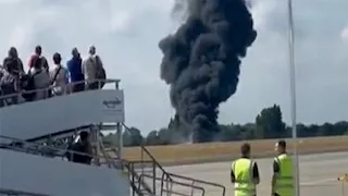 تحطم طائرة صغيرة في مطار لندن ساوثيند- فيديو