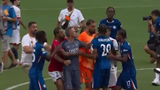 كيف سيُعاقب إنريكي من الفيفا بسبب صفع لاعب تشيلسي؟