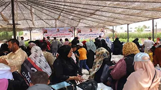 "قوافل الخير" في جنوب سيناء.. توزيع 15 ألف قطعة ملابس على الأسر المستحقة