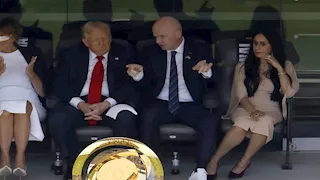 ترامب وسفير أمريكا بالشرق الأوسط.. 10 صور لأبرز الشخصيات في نهائي كأس العالم للأندية