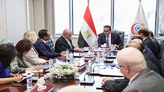 وفد "الصحة العالمية" في مصر استعدادًا لتجديد الاعتماد الدولي لهيئة الدواء