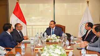 "الرعاية الصحية" تبحث تطوير خدمات التشخيص والتحول الرقمي