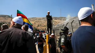 دروز يرفعون علم إسرائيل في سوريا |فيديو - صور