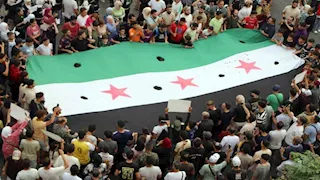 مظاهرات بالآلاف في سوريا احتجاجا على إجراءات الحكومة |تفاصيل