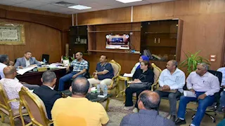 تفعيل منظومة انتظار المركبات داخل مدن الأقصر وإسنا والقرنة