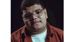 عبد الرحمن محمد يثير الجدل حول تعرضه لحادث سير