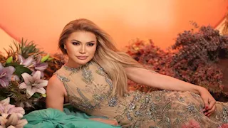 نوال الزغبي تتخطي حاجز ال ١٠ مليون بأحدث أغنياتها.. وتتألق بلوك جديد من تصميم ابنتها تيا ديب
