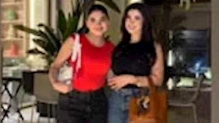 سوزي الأردنية بالأحمر الناري مع هدى الإتربي - 5 صور