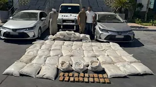 ضبط 34 كجم من المخدرات و5 قطع سلاح ناري وتنفيذ 818 حكمًا قضائيًا بدمياط وأسوان
