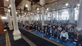 بث مباشر.. شعائر صلاة الجمعة من مسجد إبراهيم الدسوقي بكفر الشيخ