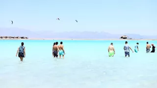 بالصور- مدينة دهب تستقبل الفوج الثالث من مبادرة "اكتشف مصر"