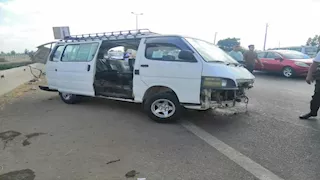 جثتان و3 مصابين في انقلاب ميكروباص بـ"صحراوي الإسكندرية"