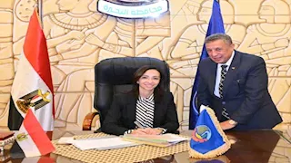 محافظ البحيرة يعتمد التعريفة الجديدة للسرفيس والتاكسي والنقل العام (صور)