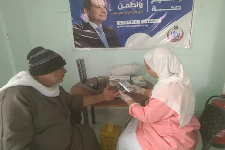 الصحة: 9 ملايين خدمة مجانية ضمن حملة «100 يوم صحة»