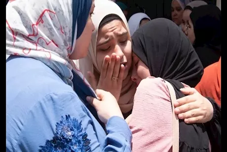 كيف تدعم نفسية ابنك حال رسوبه في الثانوية العامة؟ طبيب يوضح