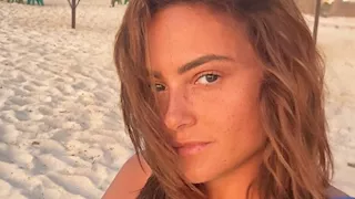 على شاطئ البحر.. أحدث ظهور للفنانة بشرى والجمهور يعلق