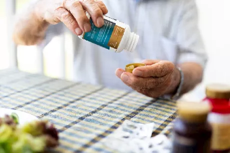 المكملات الغذائية أم الفيتامينات.. أيهما أفضل لعلاج ضعف المناعة؟