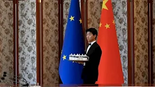 قمة الاتحاد الأوروبي والصين تنطلق وسط علاقات متأزمة