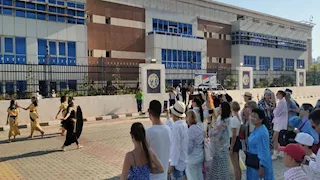 الزيارة الثانية خلال يوليو.. الباخرة السياحية "AROYA" ترسو بميناء الإسكندرية -صور