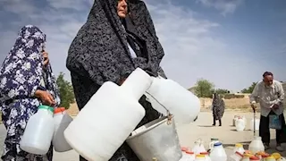 "الخزانات فارغة".. إيران تحذر من أزمة مياه ستدفع سكان طهران على الانتقال