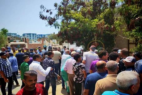 اشتهر بدهان جسده.. بورسعيد تشيع جنازة "السمعة" أشهر مشجعي المصري - صور