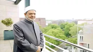 شيخ الأزهر ينعى ضحايا حادث المعتمرين الهنود قُرب المدينة المنورة