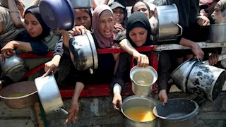 هل فقدت حرب إسرائيل في غزة عدالتها؟