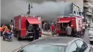 اللقطات الأولى لحريق مطعم شهير بالإسكندرية (فيديو وصور)