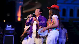 بالصور.. إيهاب توفيق يتألق في حفل افتتاح المهرجان الصيفي للموسيقى والغناء بالإسكندرية