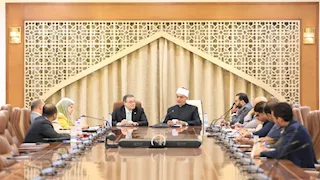 مفتي الجمهورية يبحث مع رئيس الجهاز المركزي للتنظيم والإدارة تعزيز التعاون 