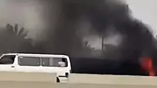 اشتعال النيران في واحدة.. تصادم 3 سيارات تريلا بطريق مصر إسكندرية الصحراوي