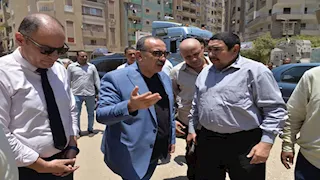 محافظ أسيوط يتفقد أعمال تطوير شارع ترعة عبد الله بمنطقة المعلمين -صور