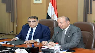 الدقهلية تستعين بجامعة المنصورة لحل أزمتي المياه والكلاب الضالة (صور)