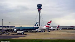هيئة الطيران الوطنية البريطانية: تأخير رحلات بسبب "مسألة فنية"