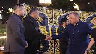 حضور الخطيب ورئيس الاتحاد الدولي لليد.. 15 صورة من عزاء عمة عضو مجلس إدارة النادي الأهلي