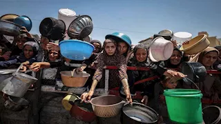 الأونروا: "غزة الإنسانية" مسؤولة عن استشهاد نحو 1400 جائع في القطاع