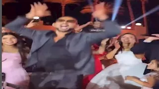 أحمد سعد يشعل زفاف حفيد عادل إمام..ومحمد إمام يرقص مع بناته (صور وفيديو)