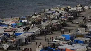 إعلام عبري: إسرائيل تدرس إقامة "منطقة إنسانية" جنوبي غزة بعيدًا عن حماس