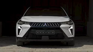 ميتسوبيشي تطلق سيارتها Grandis الجديدة في الأسواق.. صور وتفاصيل