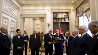 لتقديم التهنئة.. المستشار عاصم الغايش يستقبل رئيس المحكمة الدستورية العليا (صور)