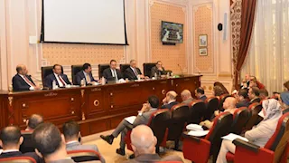 نقيب المهن الرياضية ينتقد تجاهل الحكومة لتعديلات القانون.. ووزير الشؤون النيابية يرد