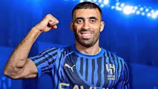 بين فسخ العقد وتلاوة الآيات.. حكاية أسبوع مختلف في حياة حمدالله