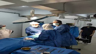 إنجاز طبي وإنساني.. مستشفى الشهداء يجري 53 عملية في يوم واحد مجانًا 