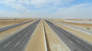 نائب وزير النقل يكشف موعد تنفيذ مشروع الربط البري مع ليبيا - خاص
