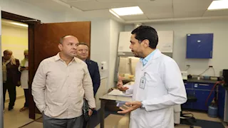 السفير الكوبي عن مستشفى الأورام بالأقصر: تجربة علاجية متطورة ودعم إنساني متميز