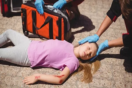 كيف تُجرى الإنعاش القلبي الرئوي للأطفال؟