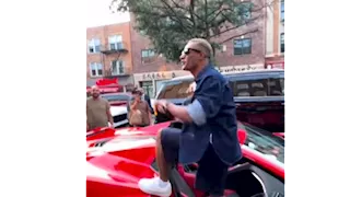 محمد رمضان في كواليس تصوير أحدث أغانيه "مفيش طبطبة" في نيويورك (فيديو)