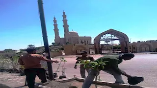 استعدادًا لموجة الحر الشديدة.. توجيه عاجل من محافظ أسوان بشأن عمال النظافة